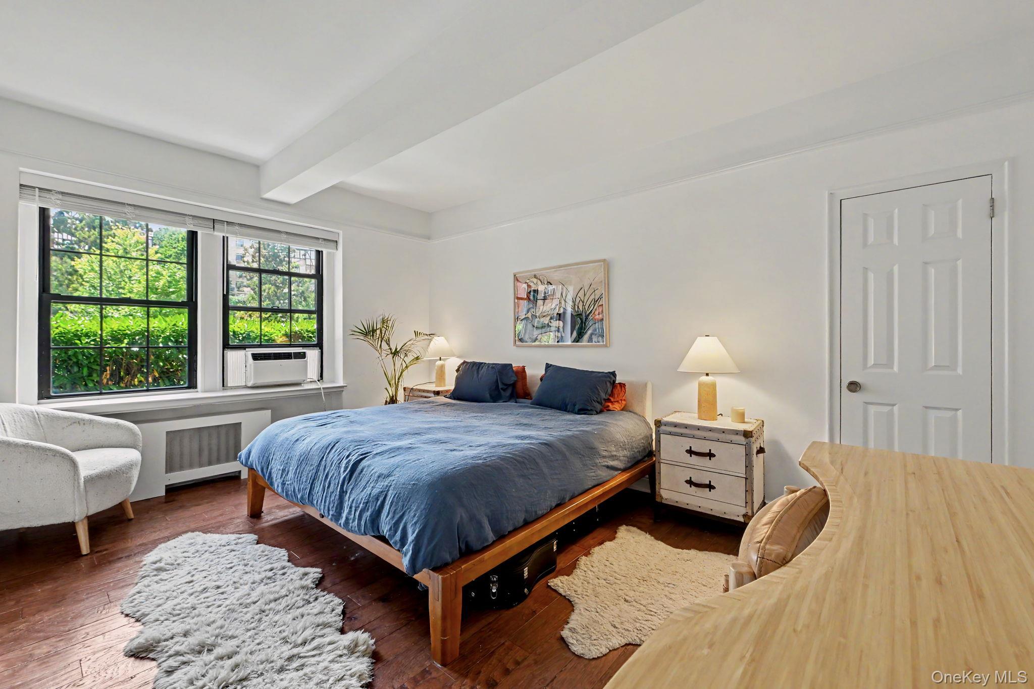 192 Garth Road, Unit TM Scarsdale, NY 10583 - Photo 12 of 34 Primary Bedroom
