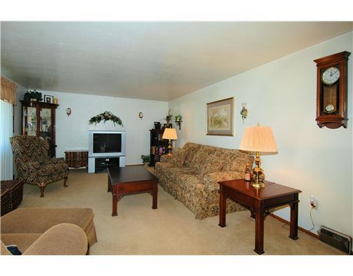 77 Fenway Road Pittsburgh, PA 15209 - Photo 2 of 17 Living Room. Enjoy lots of space in the living room...great for entertaining and relaxing.