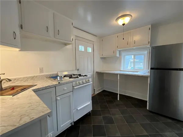 $950 | 22 Hickok Avenue, Norwich, NY 13815