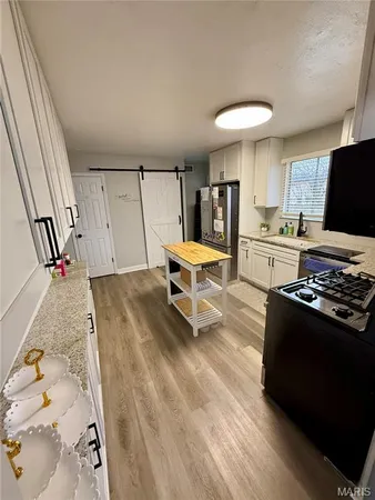 $185,000 | 710 Central Parkway, Florissant, MO 63031