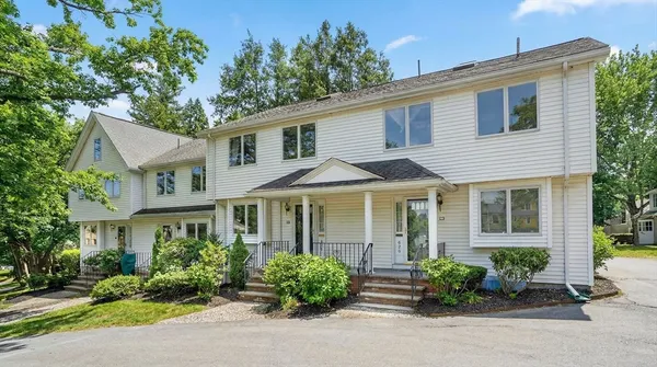 $625,000 | 62 Vinton Street, Unit 4, Melrose, MA 02176