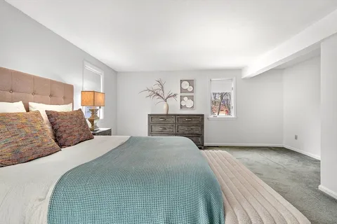 $625,000 | 62 Vinton Street, Unit 4, Melrose, MA 02176