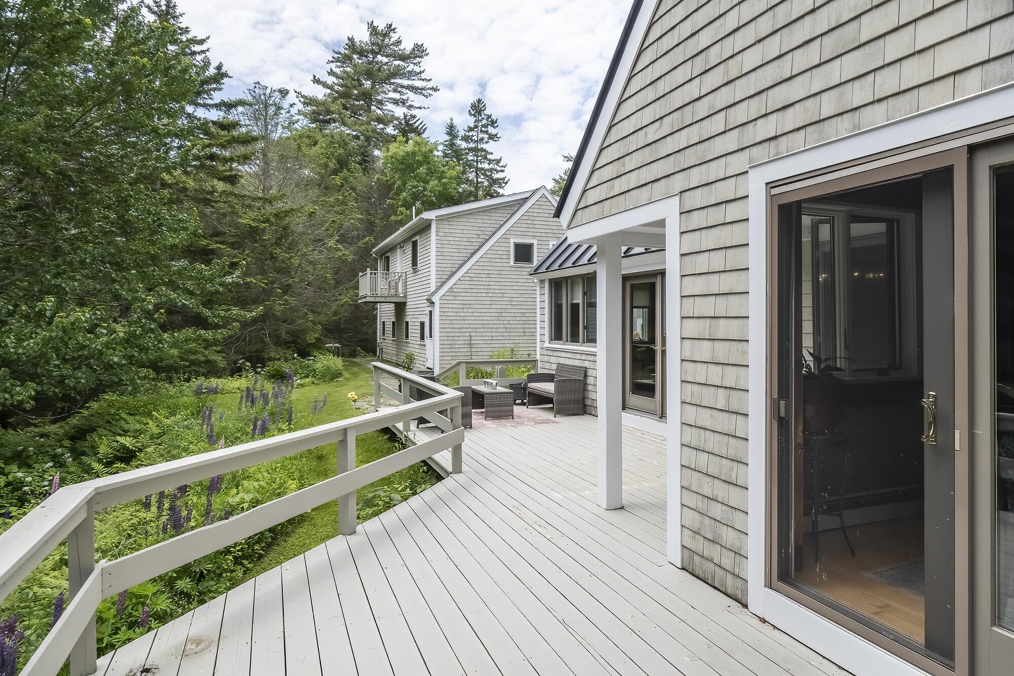 248 Clarks Cove Road South Bristol, ME 04573 - Photo 21 of 85 20220616_248_Clarks_Cove_7046