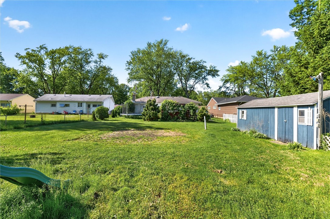 213 Ransford Avenue Irondequoit, NY 14622 - Photo 8 of 40