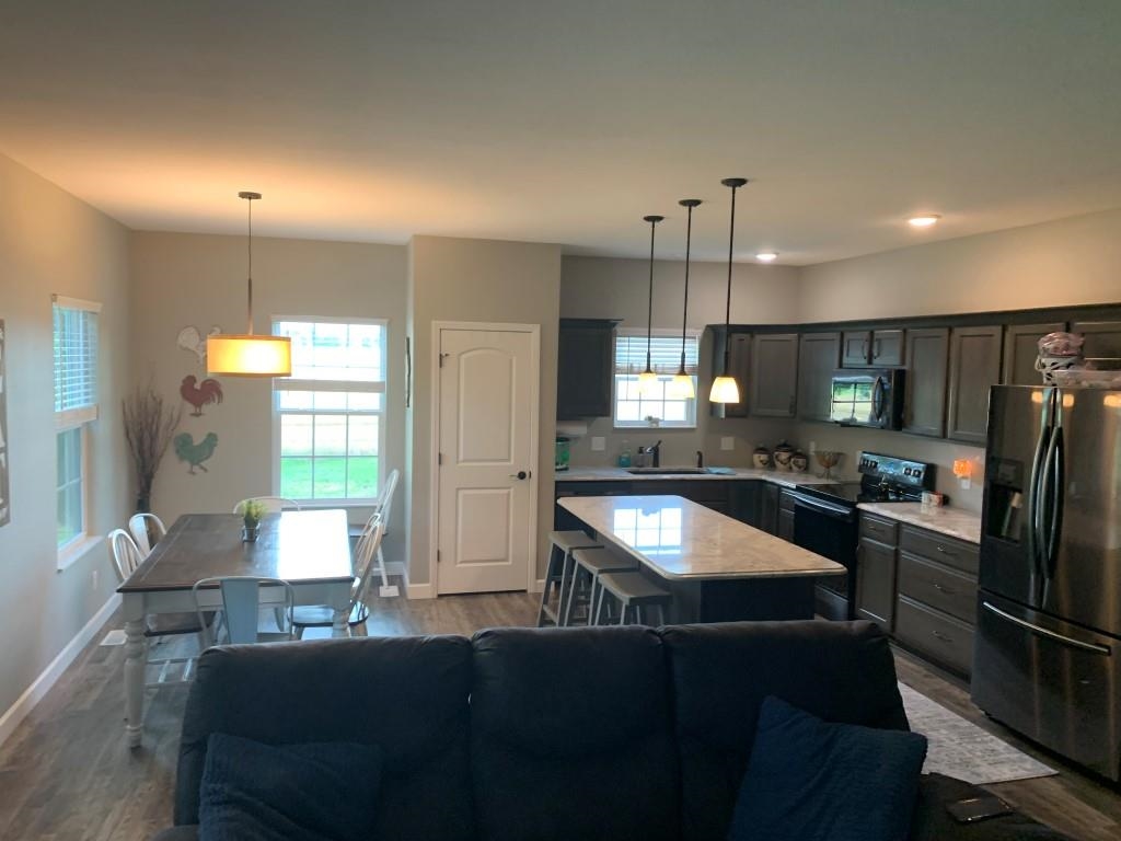2801 Bannister Road Salem, IL 62881 - Photo 3 of 17