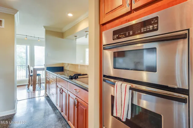 $1,950 | 3230 Cumberland Road, Unit 201, Ocean Springs, MS 39564