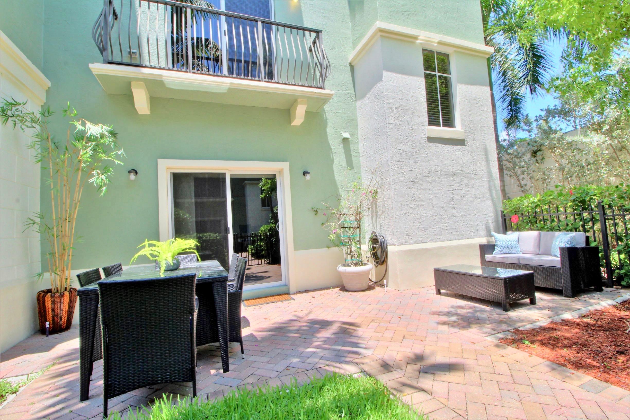 24 Northwest 7th Street Boca Raton, FL 33432 - Photo 20 of 21 LC21