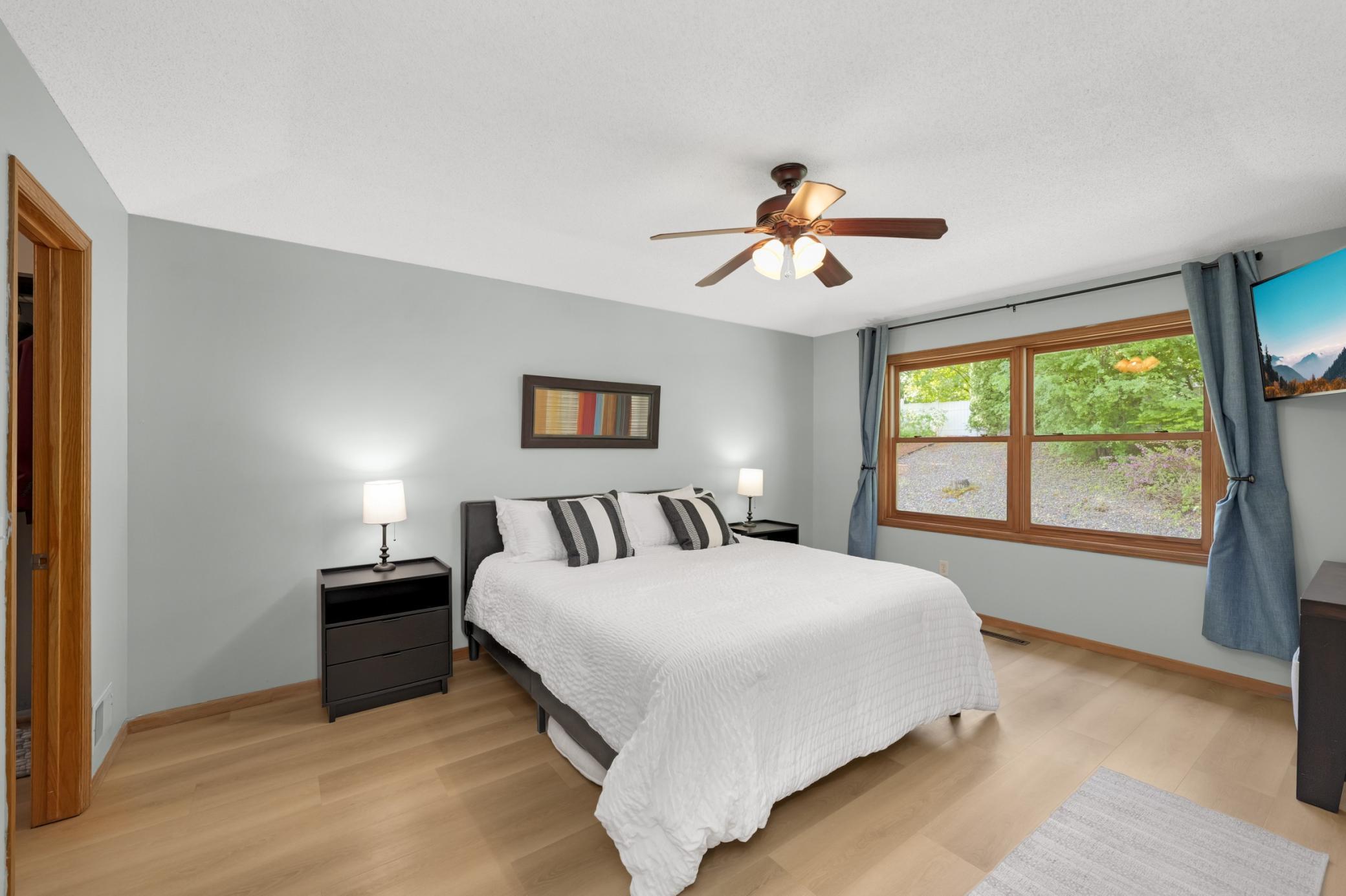 12769 Diamond Path Apple Valley, MN 55124 - Photo 15 of 33