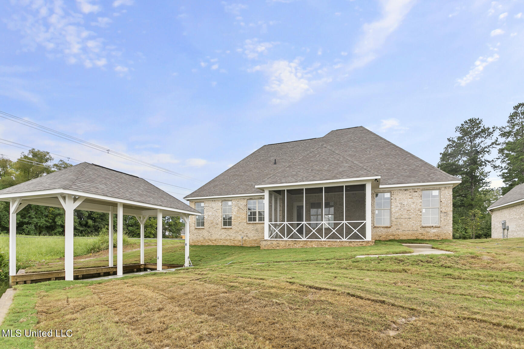 190 Lake Ridge Drive Madison, MS 39110 - Photo 3 of 32 190 Lake Ridge ext final-3