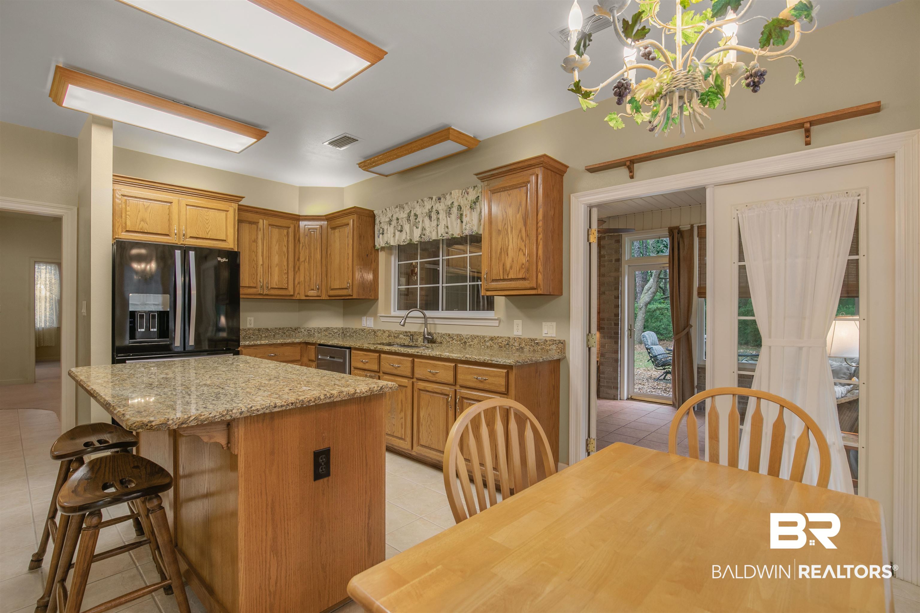 9404 Soldier Creek Road Lillian, AL 36549 - Photo 16 of 49 Kitchen