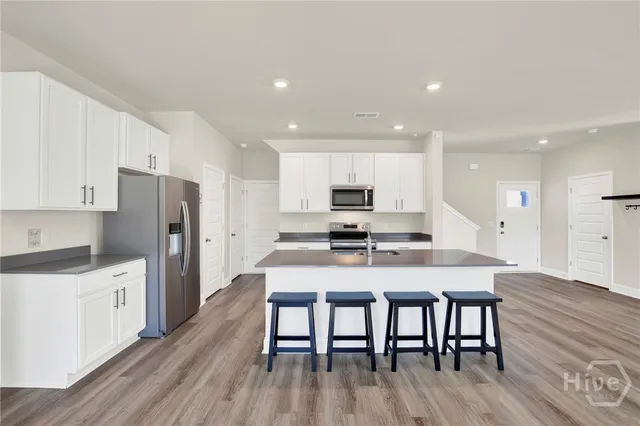 $2,300 | 82 Cypress Loop, Port Wentworth, GA 31407