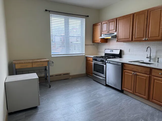 $2,650 | 598 67th Street, Unit 1, West New York, NJ 07093