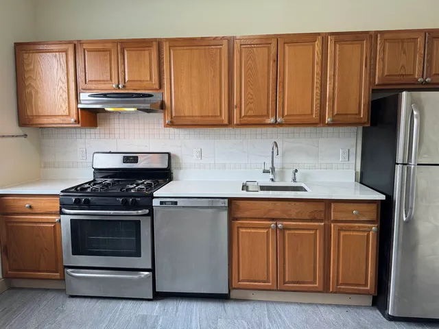 $2,650 | 598 67th Street, Unit 1, West New York, NJ 07093
