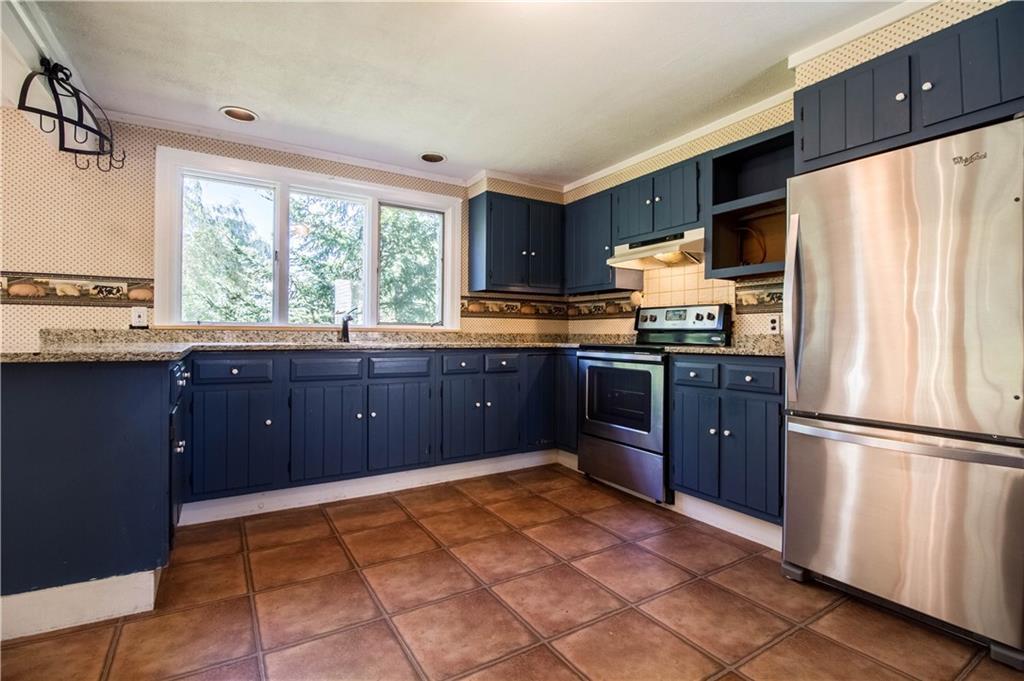 1090 Maplewood Road Newfield, ME 04095 - Photo 15 of 27 Kitchen