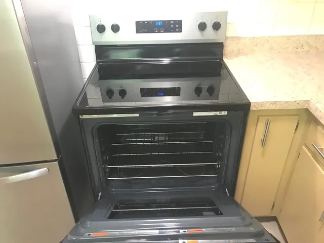 a close view of stove