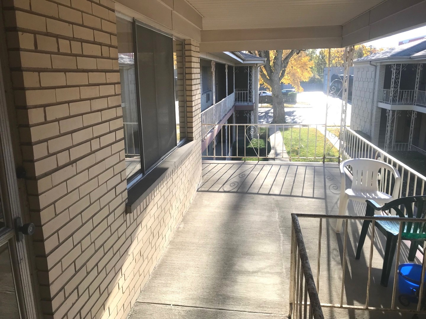 725 Busse Highway, Unit 10 Park Ridge, IL 60068 - Photo 8 of 37 a view of balcony