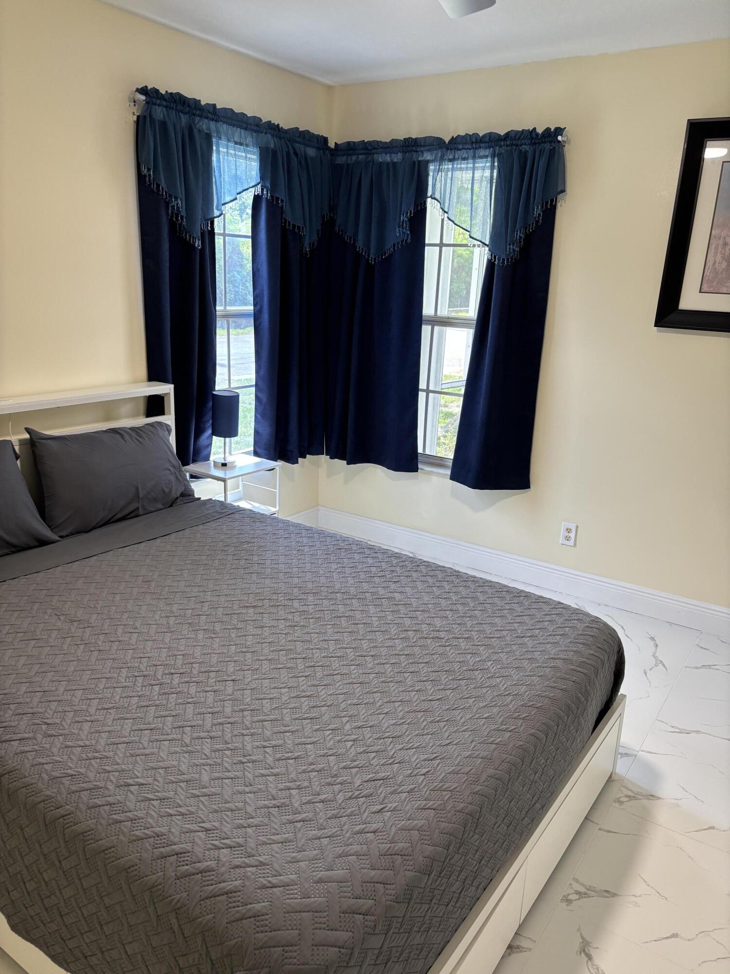 5359 Southeast Dell Street Stuart, FL 34997 - Photo 13 of 20 IMG_3347