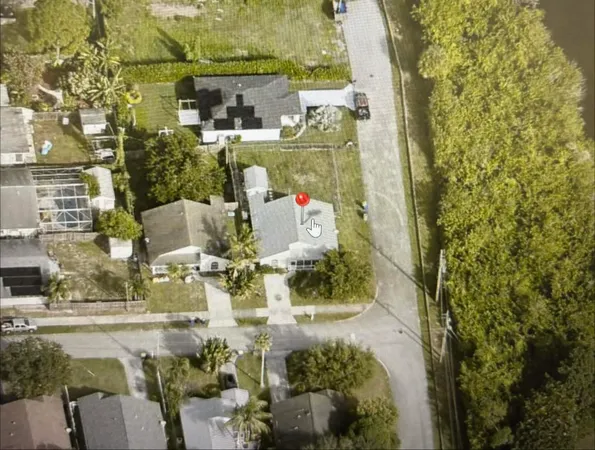 $2,800 | 5359 Southeast Dell Street, Stuart, FL 34997