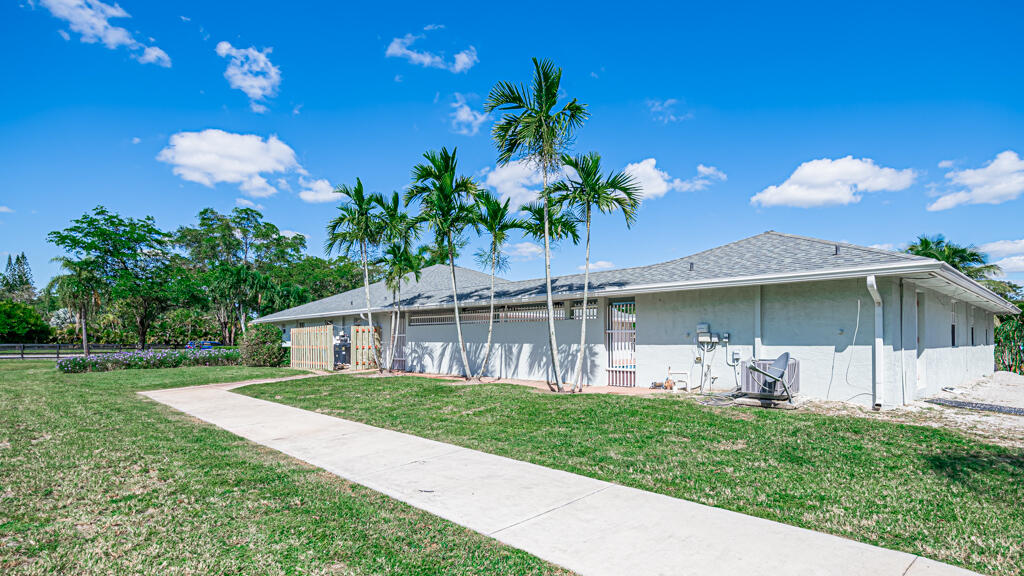 1858 F Road Loxahatchee Groves, FL 33470 - Photo 20 of 87 house