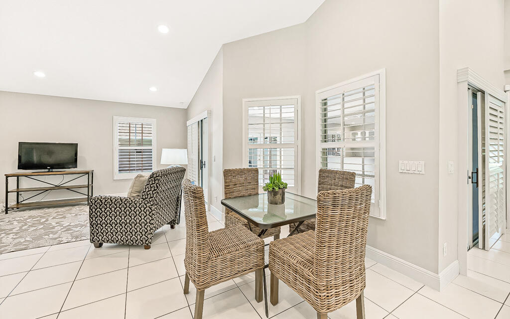 1858 F Road Loxahatchee Groves, FL 33470 - Photo 34 of 87 dining