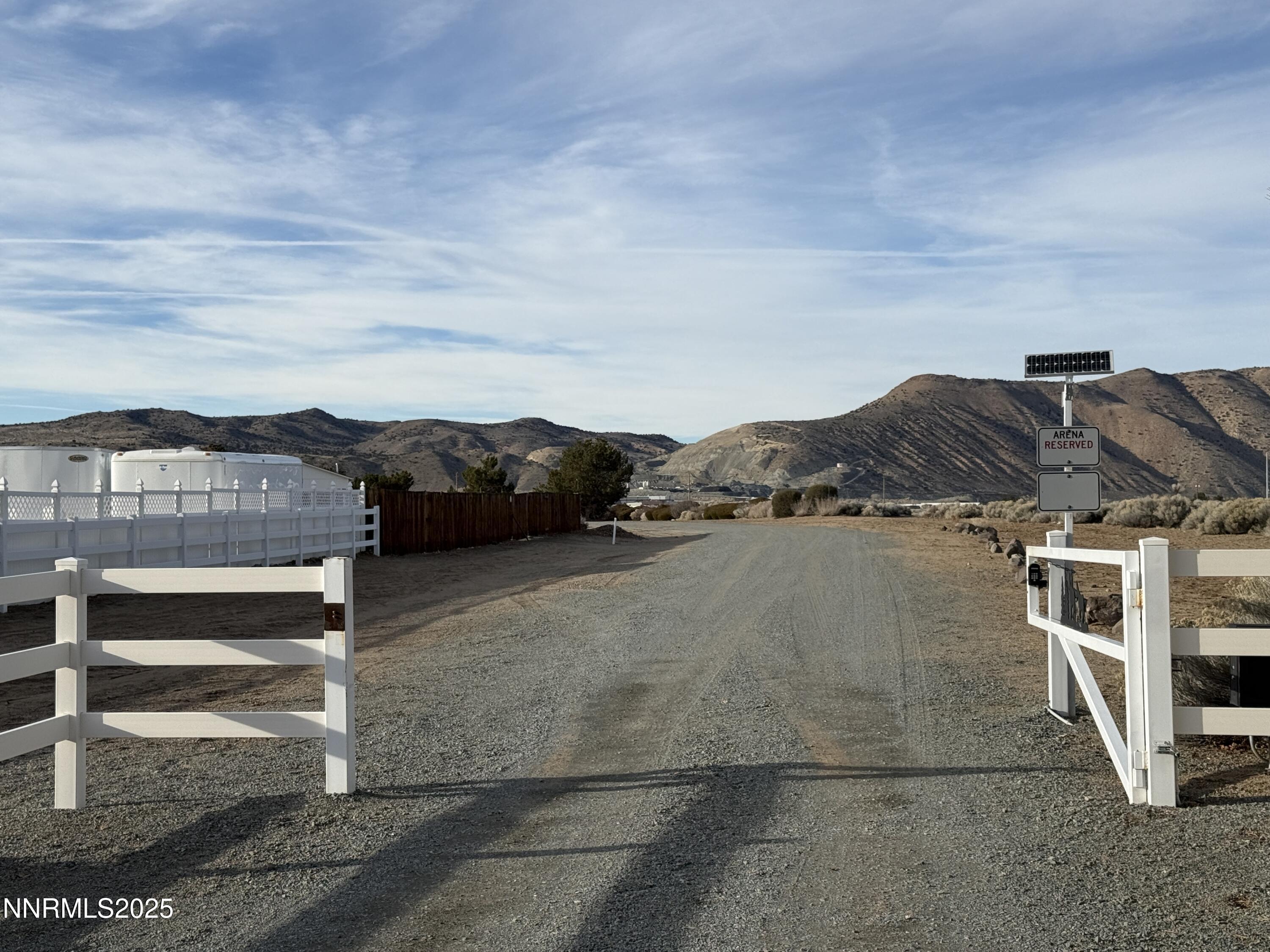 25 Nives Court Sparks, NV 89441 - Photo 4 of 67