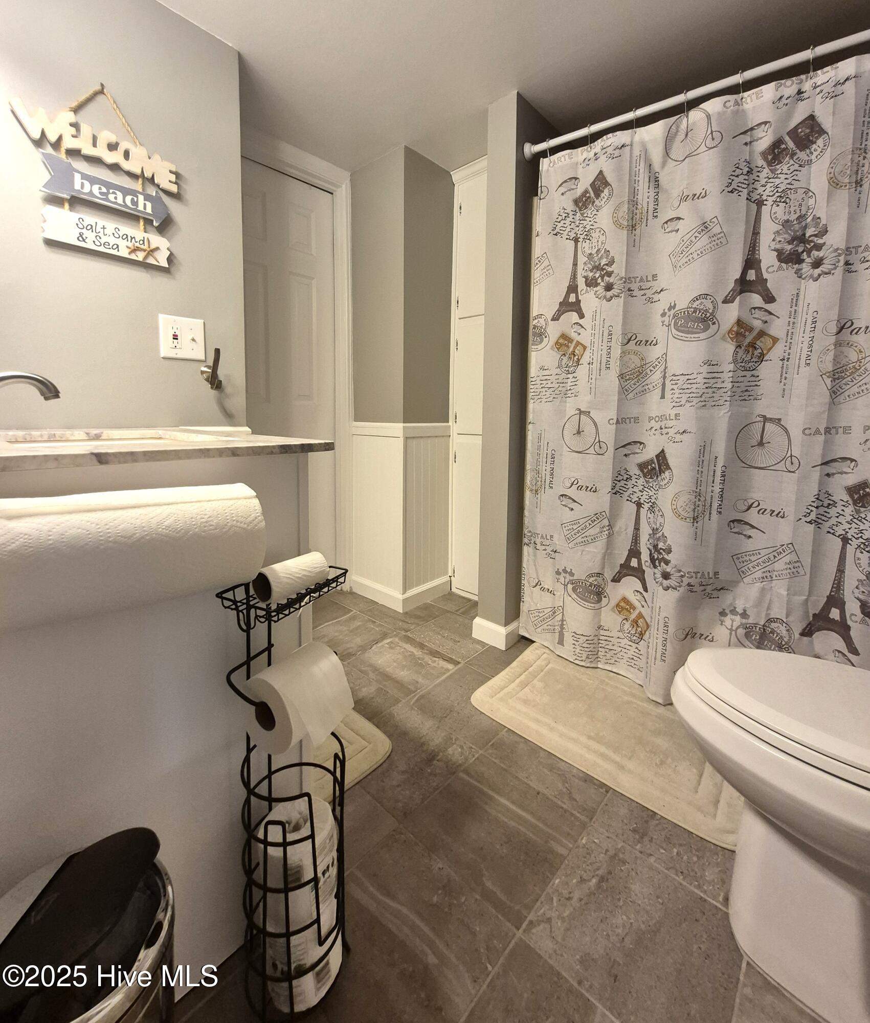 3031 Dan Peele Road Williamston, NC 27892 - Photo 14 of 26 Bathroom