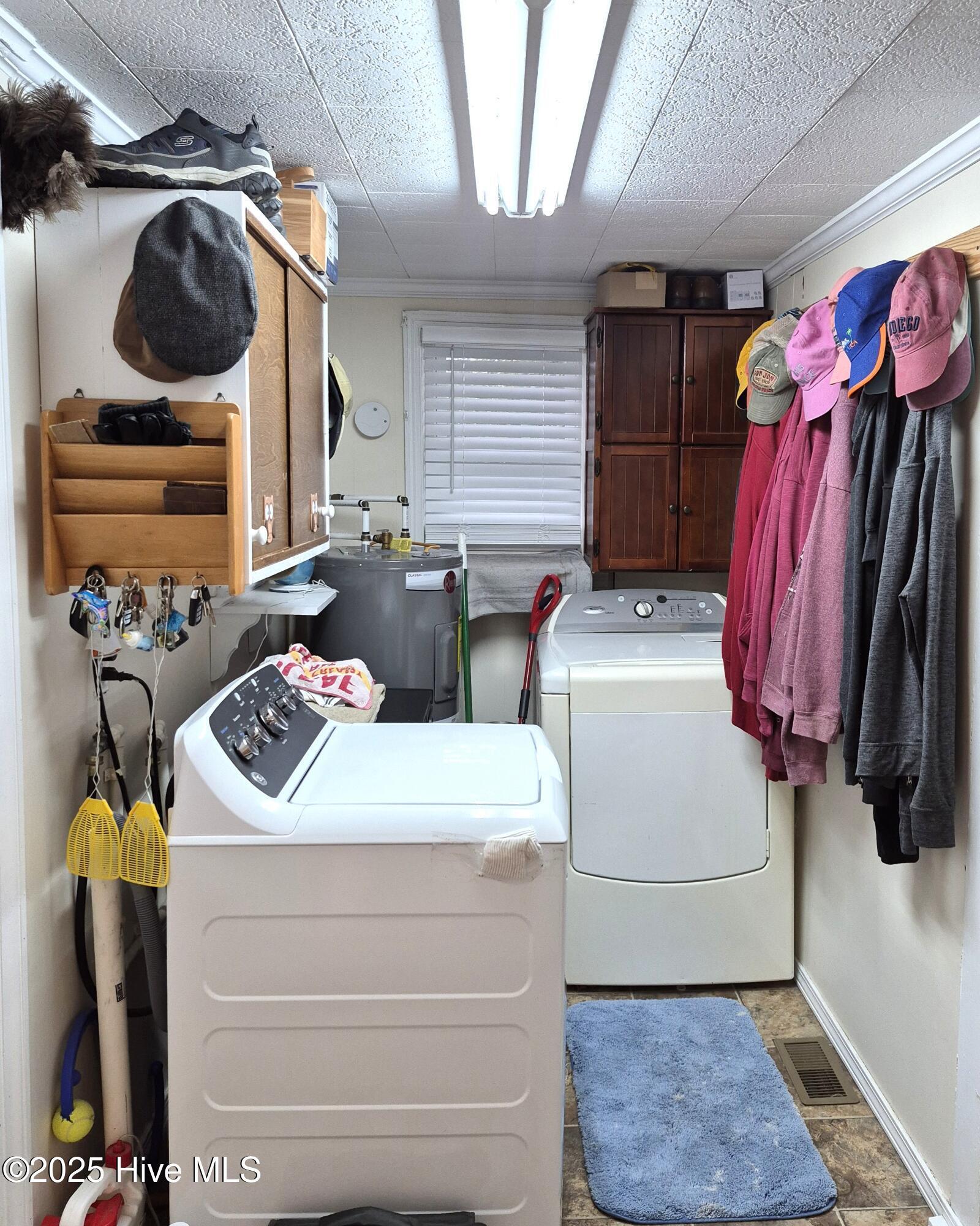 3031 Dan Peele Road Williamston, NC 27892 - Photo 8 of 26 Laund Roomry