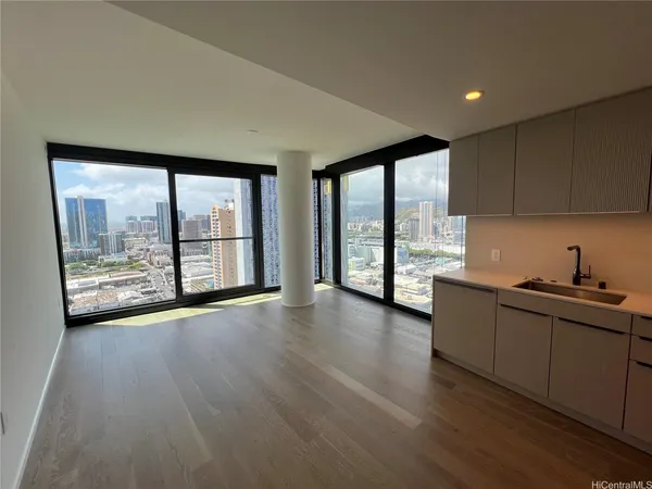 $4,200 | 333 Ward Avenue, Unit 2315, Honolulu, HI 96814