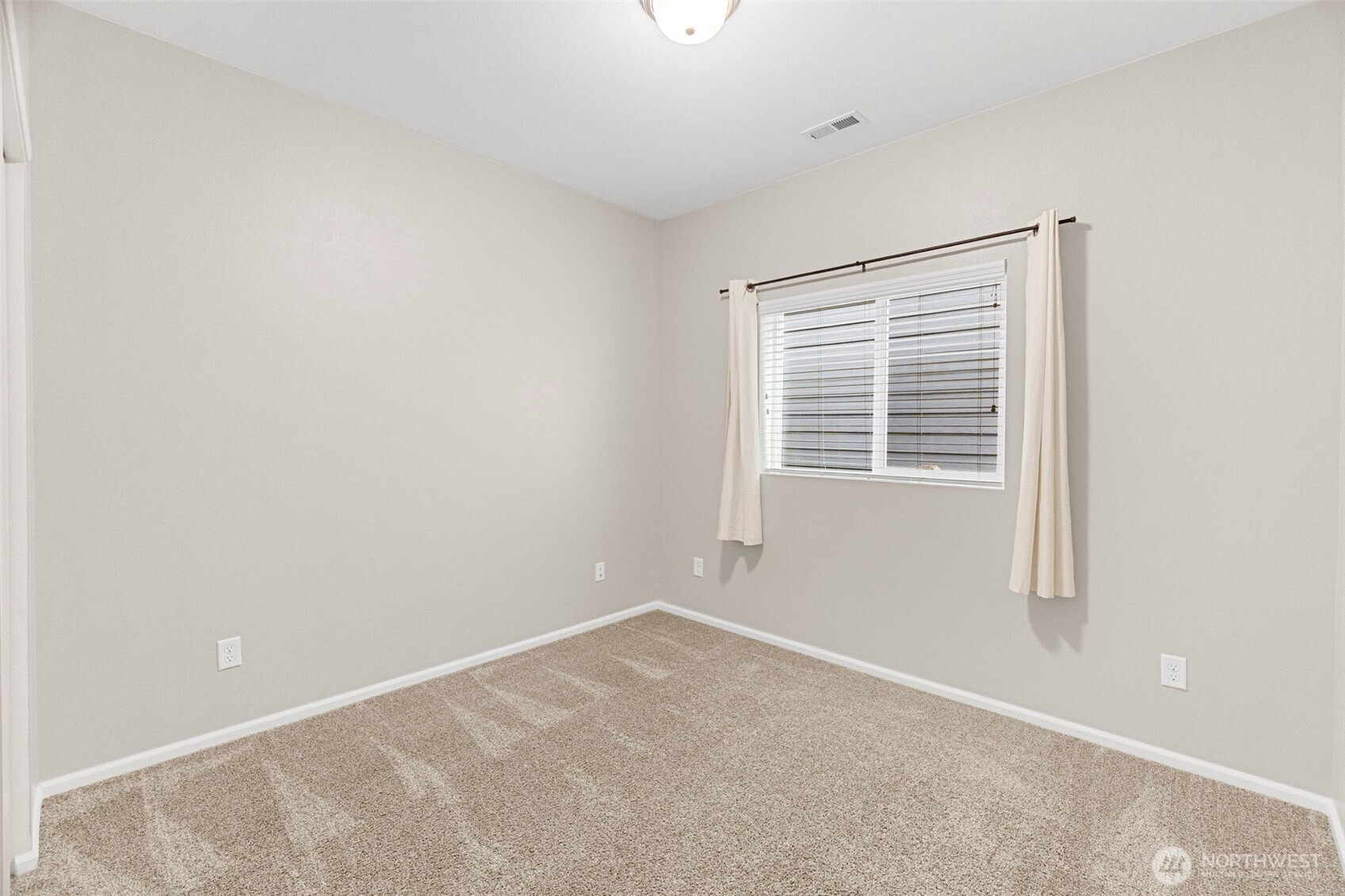 3648 London Loop Northeast Lacey, WA 98516 - Photo 19 of 37