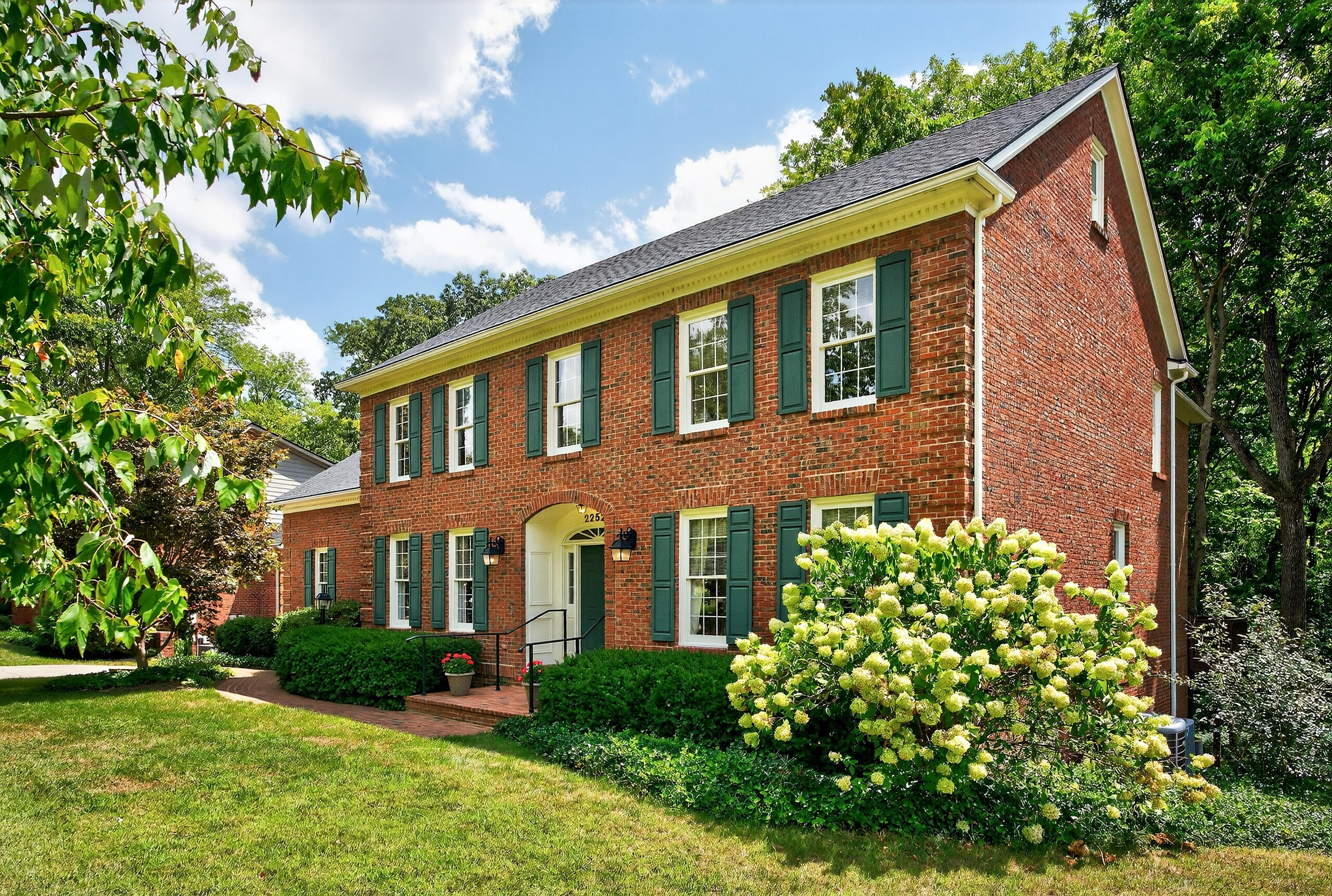 2252 Bonhaven Road Lexington, KY 40515 - Photo 2 of 68 2252bonhaven02