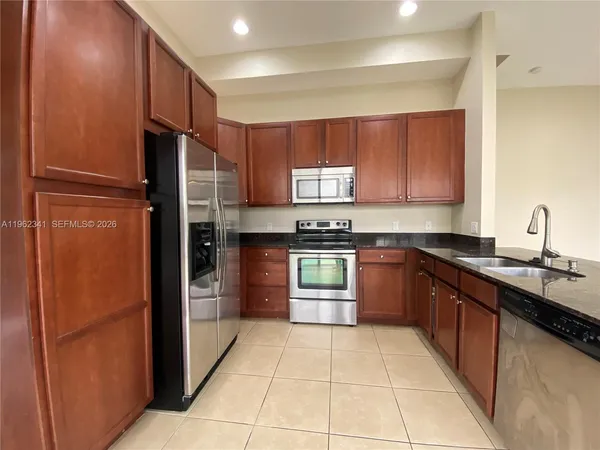 $4,900 | 8353 Northwest 38th Street, Cooper City, FL 33024