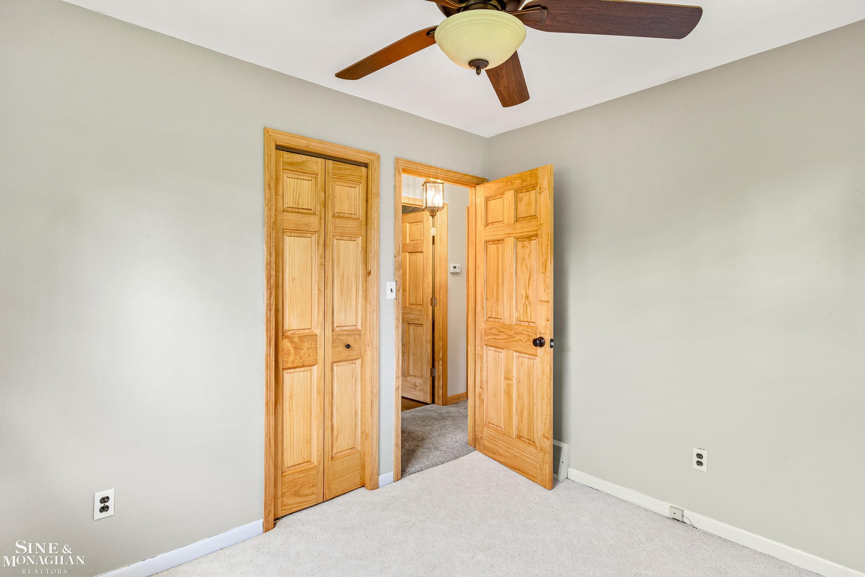 1492 Mayer Road Columbus, MI 48063 - Photo 16 of 30