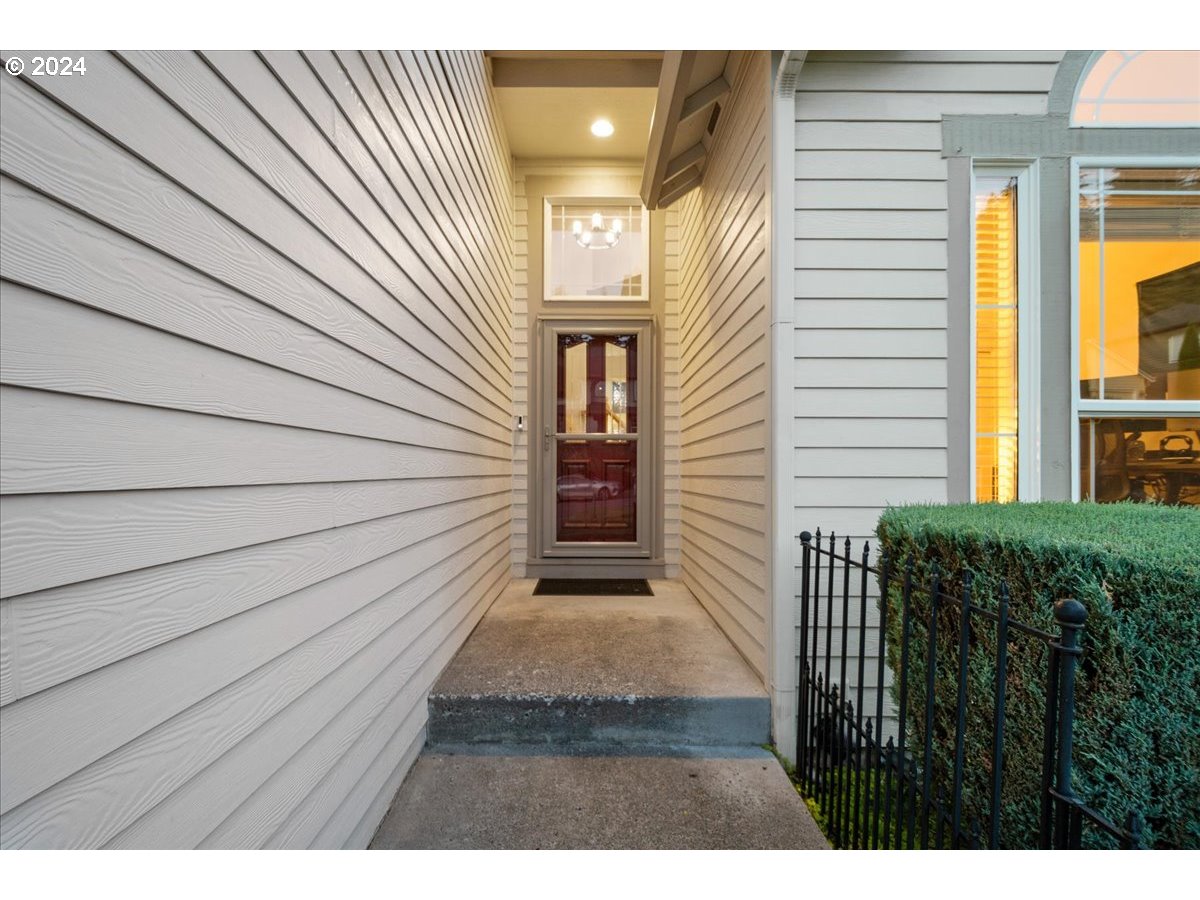 2509 Northwest 36th Avenue Camas, WA 98607 - Photo 5 of 48 a view of a house with a door and wooden floor