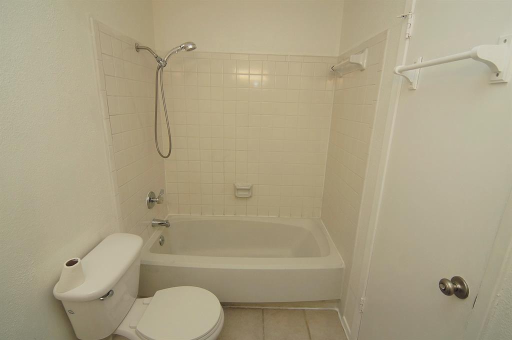 12480 Abrams Road, Unit 201 Dallas, TX 75243 - Photo 10 of 24