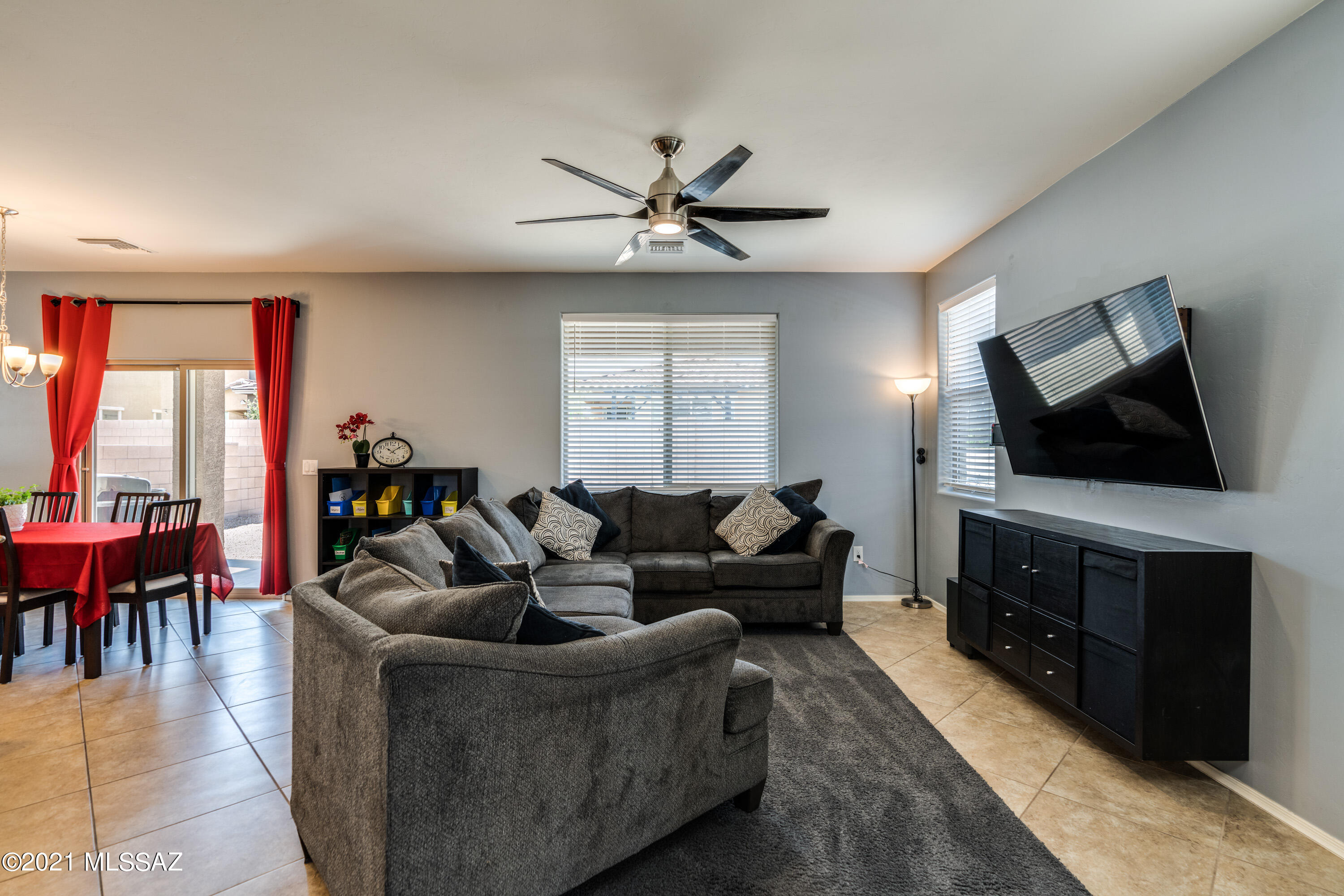6772 Neptune Cove Road Tucson, AZ 85756 - Photo 6 of 41 Gallery Image 6