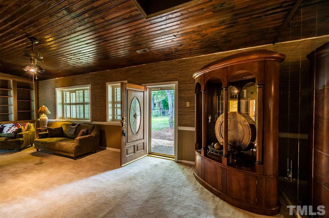 4308 Ryegate Drive Raleigh, NC 27604 - Photo 6 of 23 a living room with furniture