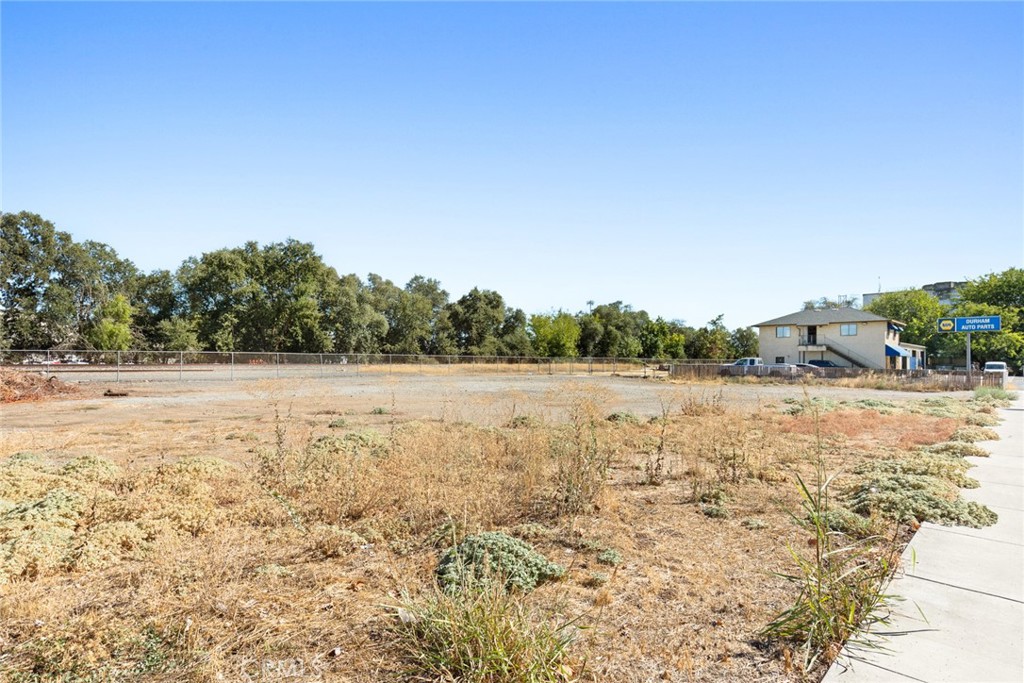 9386 Midway Durham, CA 95938 - Photo 5 of 10 a view of lake view and mountain view