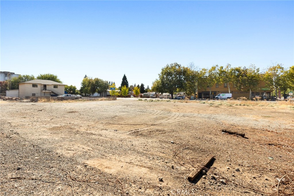 9386 Midway Durham, CA 95938 - Photo 6 of 10 a view of an ocean beach