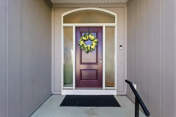 a view of entryway