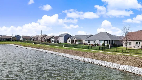 $575,000 | 1117 Declaration Drive, Savoy, IL 61874