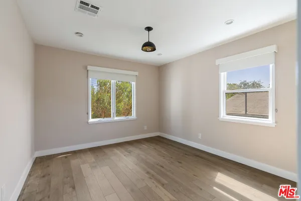 $7,500 | 4031 Camero Avenue, Los Angeles, CA 90027