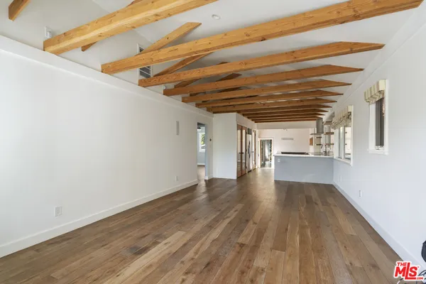 $7,500 | 4031 Camero Avenue, Los Angeles, CA 90027