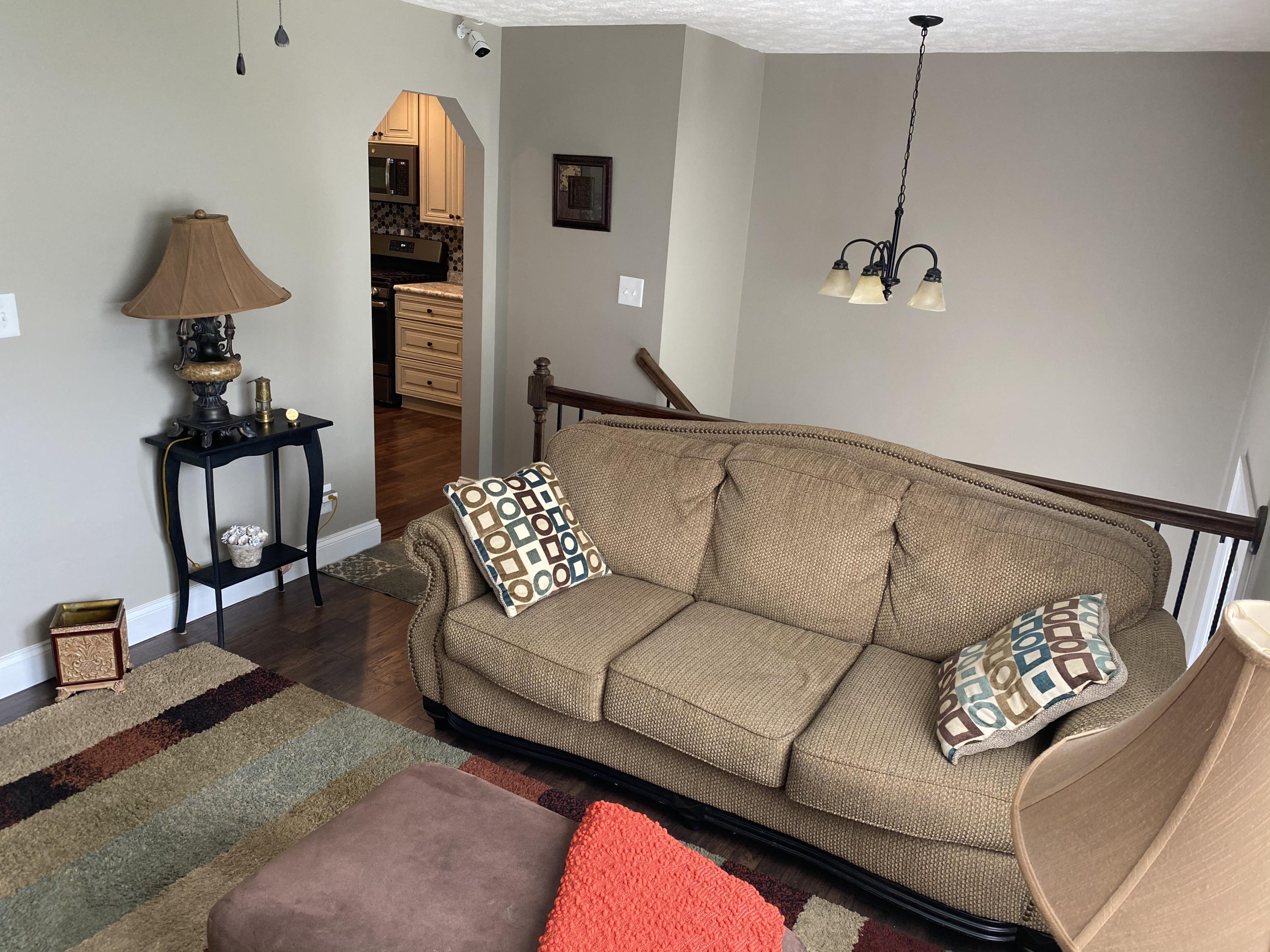 978 Reed Bull Road New Market, TN 37820 - Photo 4 of 16 Living Room