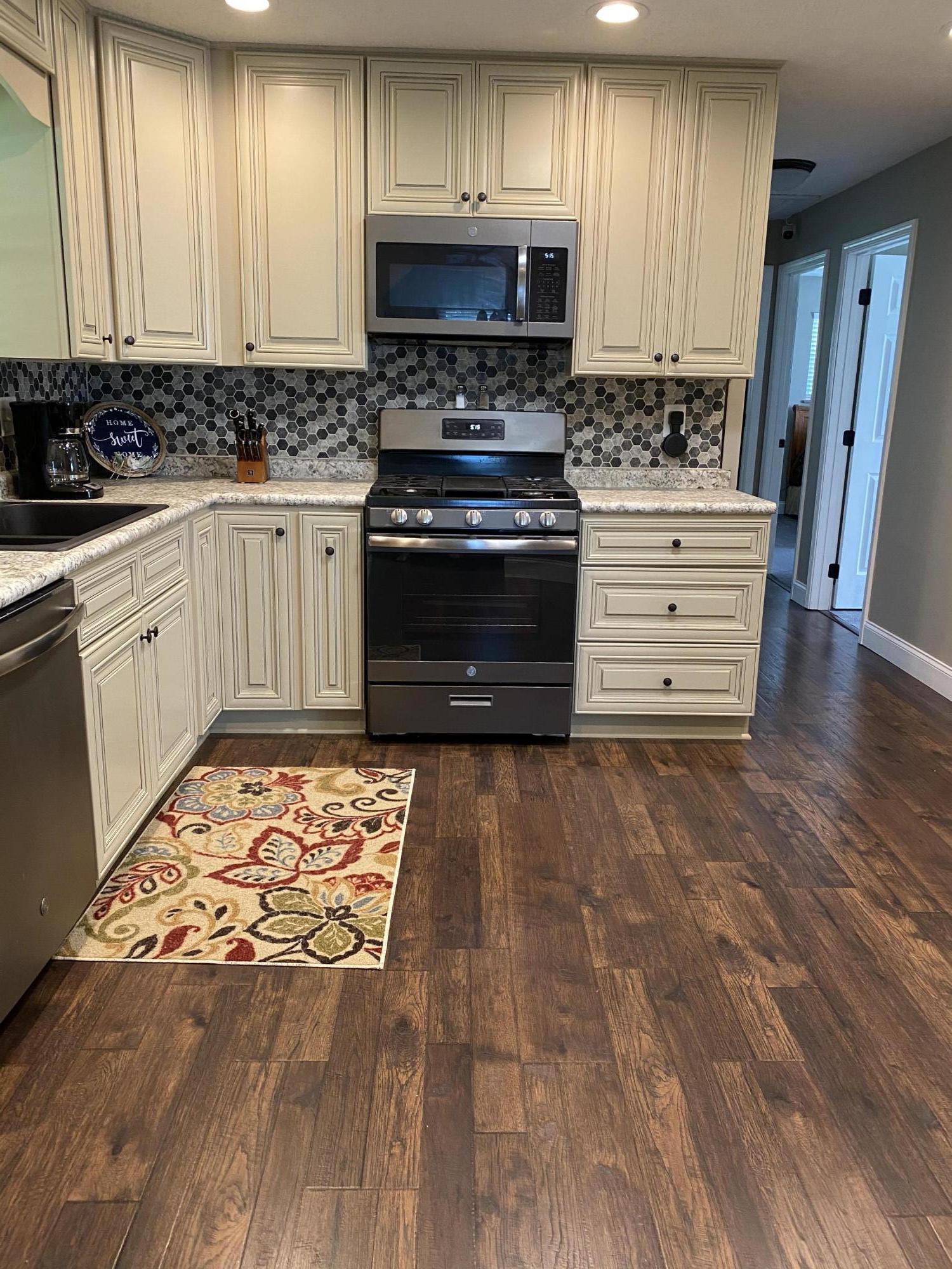 978 Reed Bull Road New Market, TN 37820 - Photo 9 of 16 Kitchen