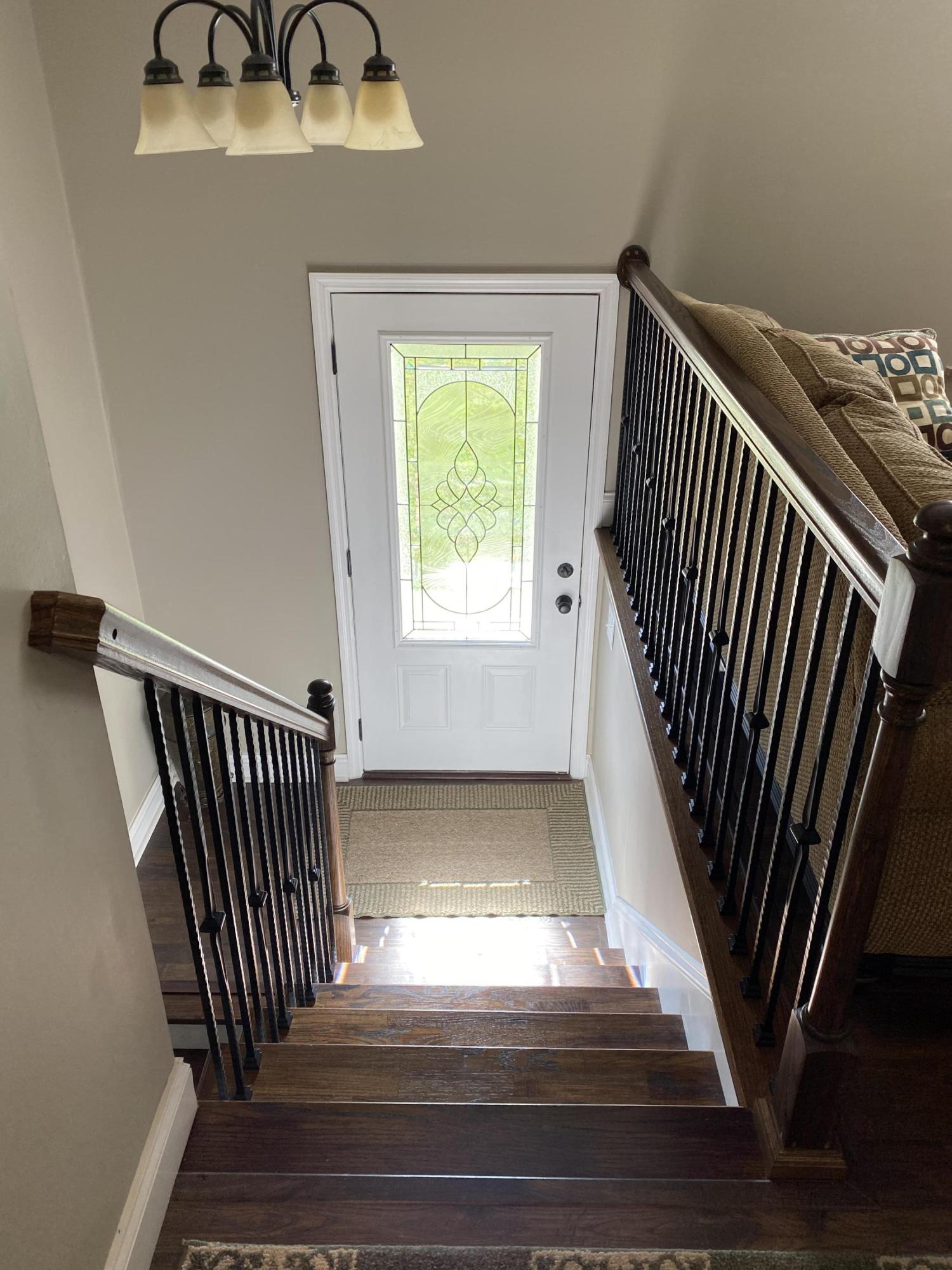978 Reed Bull Road New Market, TN 37820 - Photo 10 of 16 Staircase