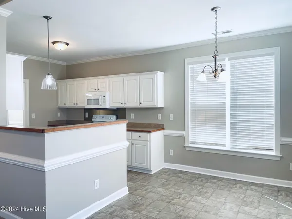 $2,000 | 533 Kiesee Drive, Greenville, NC 27834