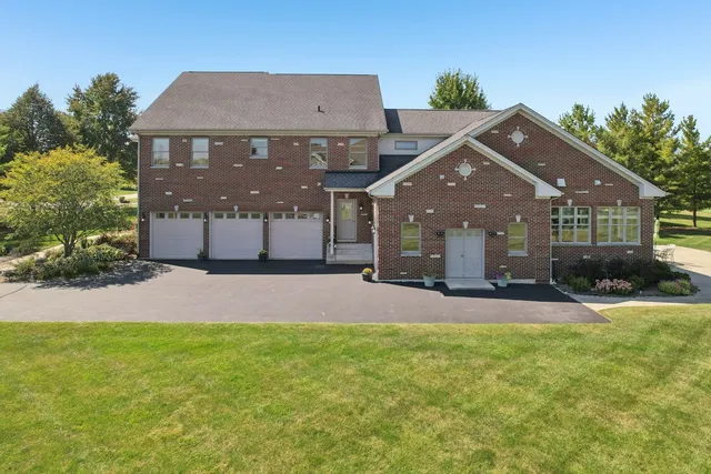 $825,000 | 9804 Palmer Drive, Lakewood, IL 60014