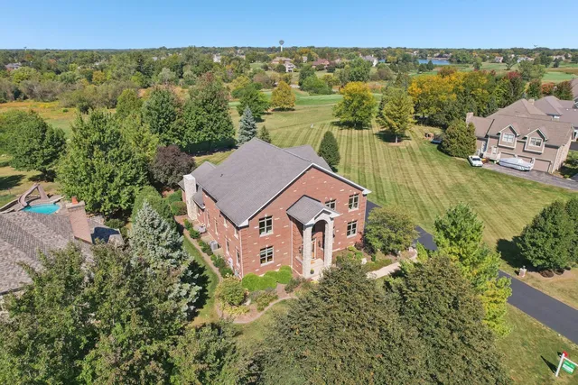 $825,000 | 9804 Palmer Drive, Lakewood, IL 60014