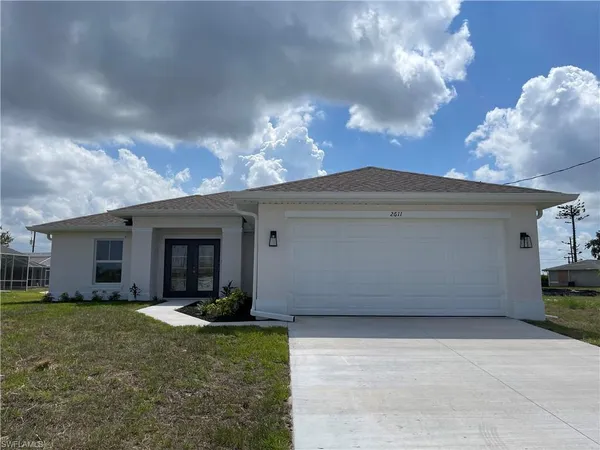 $2,000 | 2611 Northwest 4th Place, Cape Coral, FL 33993