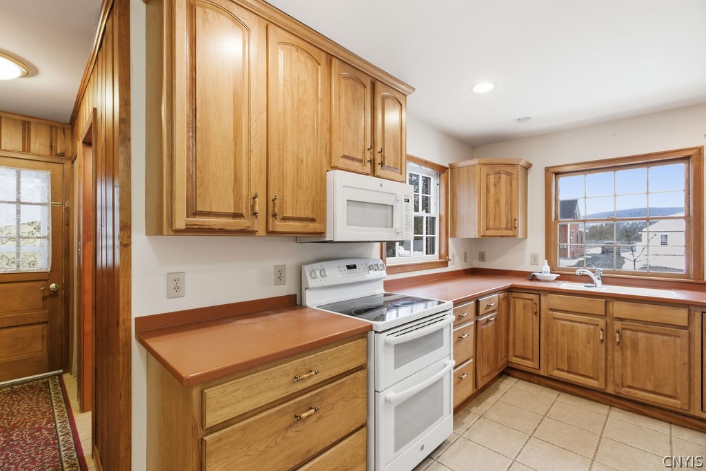 59 Payne Street Hamilton, NY 13346 - Photo 14 of 40